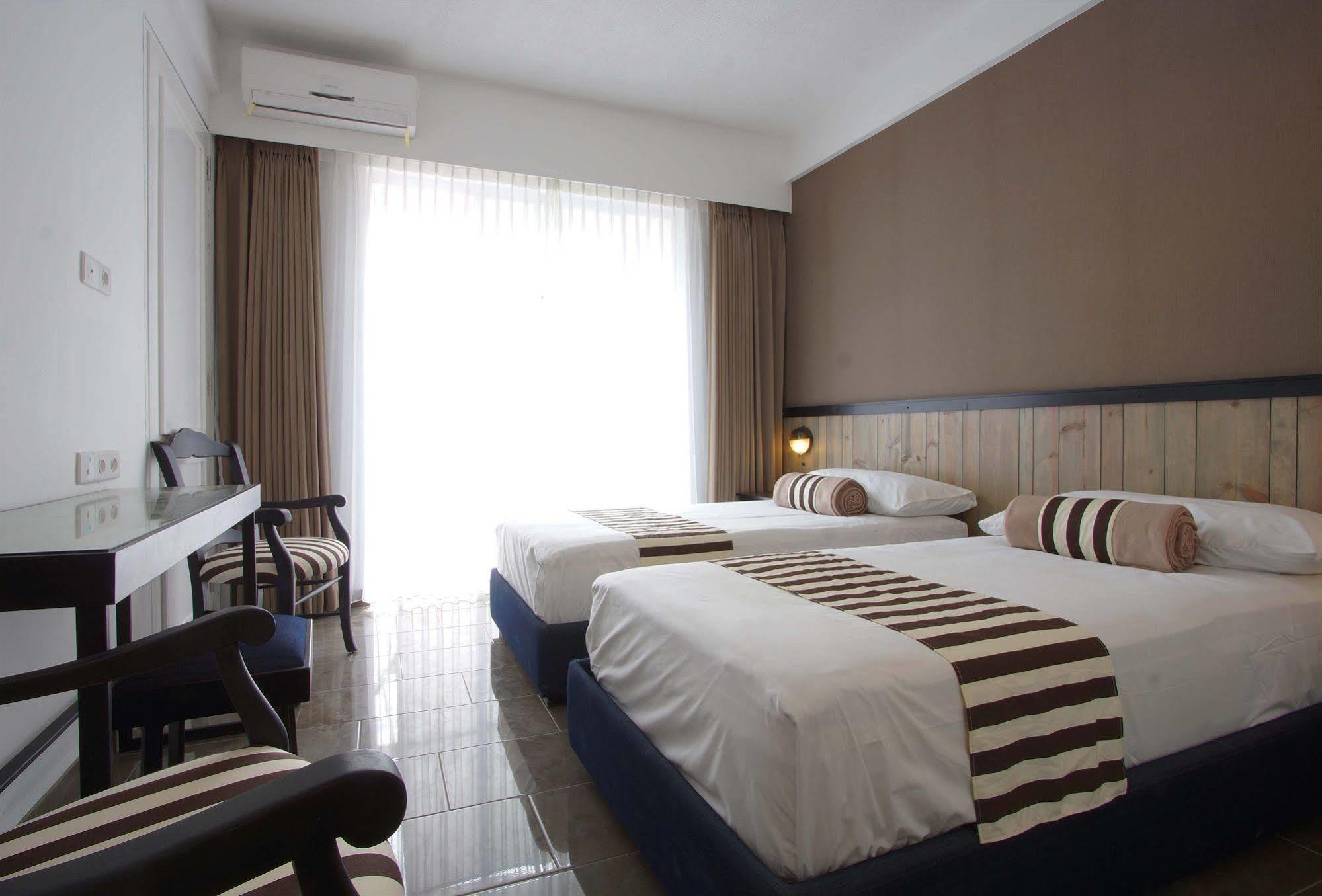 7 Bidadari Boutique Hotel Seminyak  Luaran gambar