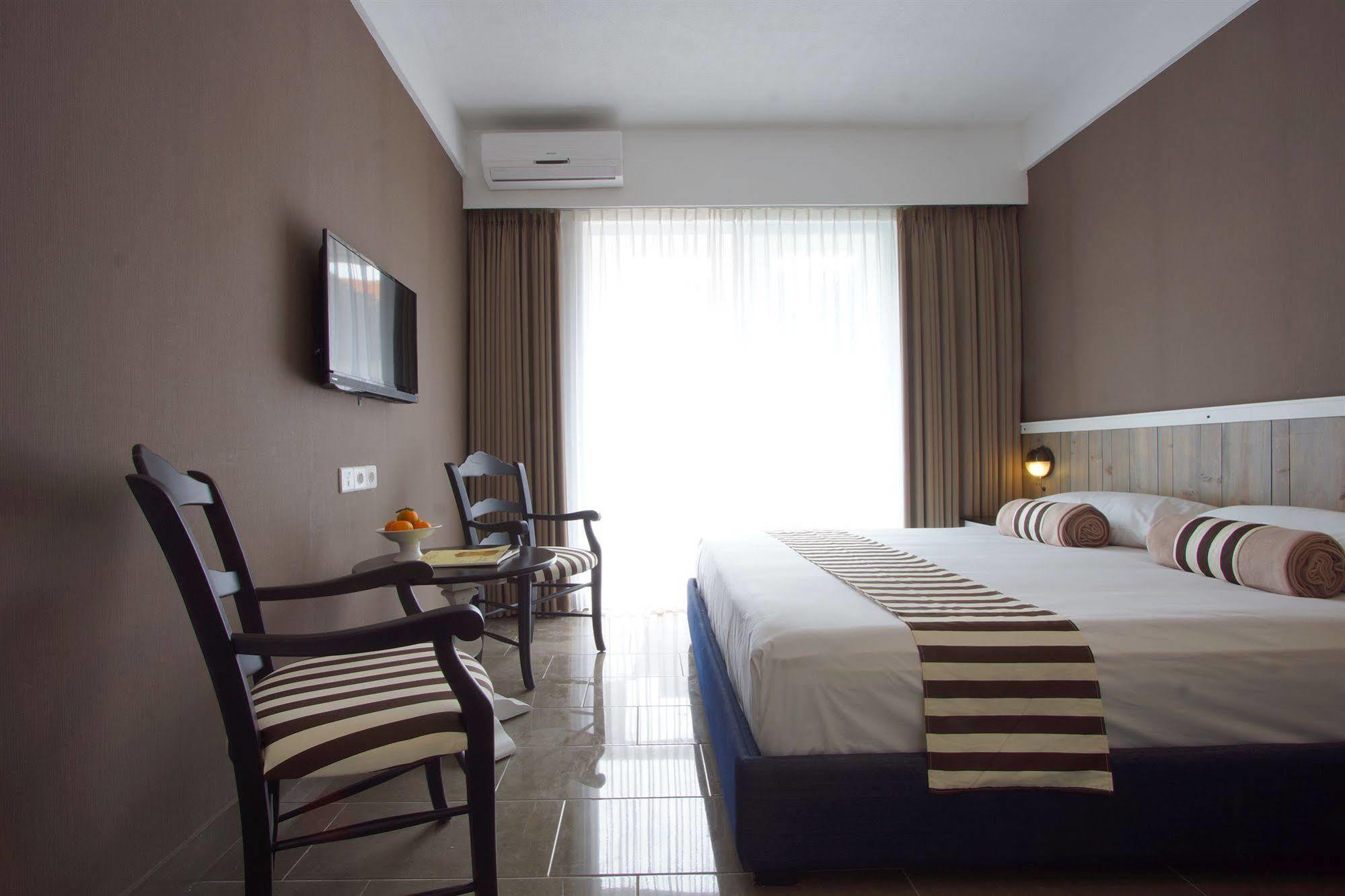 7 Bidadari Boutique Hotel Seminyak  Luaran gambar